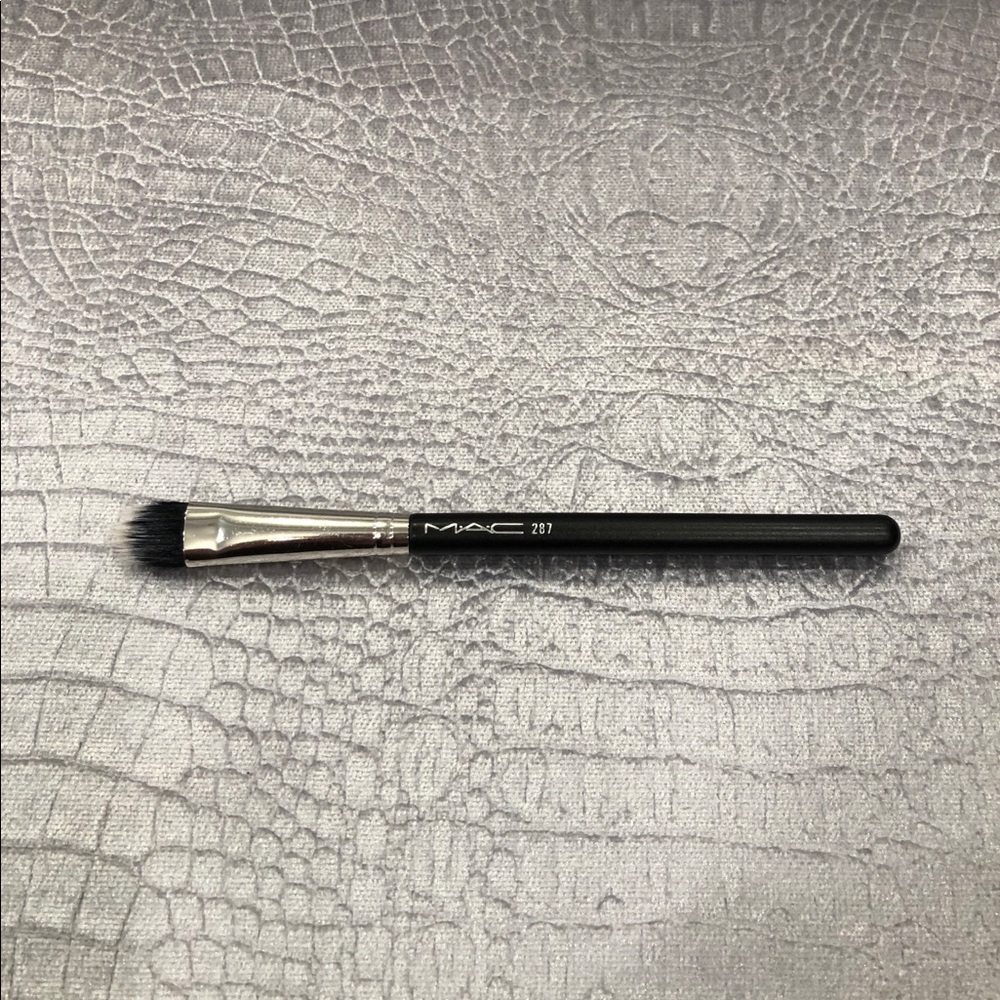 M•A•C 287 DUO FIBRE BRUSH